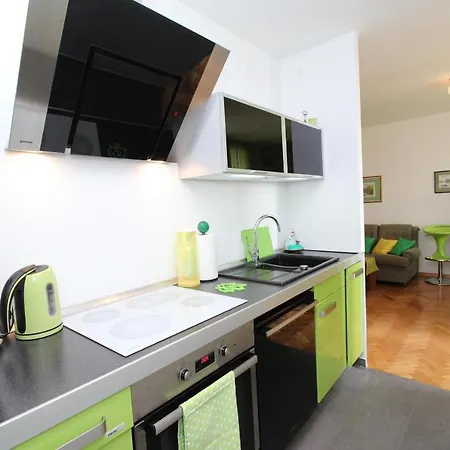 Apartment Elia